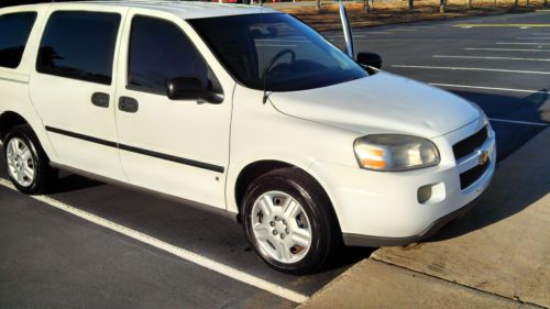 2007 chevrolet uplander base mini cargo van 4-door 3.9l