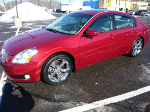 2005 nissan maxima se sedan 4-door 3.5l leather,moonroof,bose,heated power seats