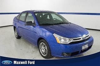 11focus se, 2.0l 4 cylinder, auto, cloth, pwr equip, cruise,alloys,clean 1 owner