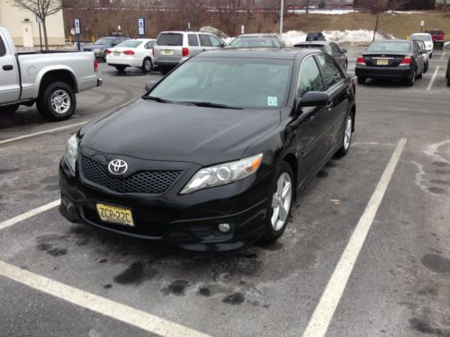 2010 toyota camry se sedan 4-door 2.5l