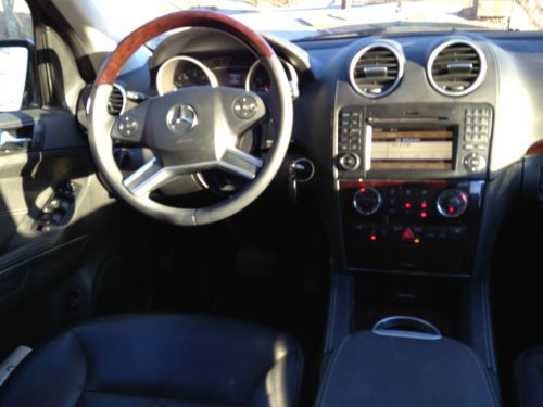 2009 MERCEDES BENZ GL550 ONLY 54K MILES, REAR ENTERTAINMENT SYSTEM, image 14