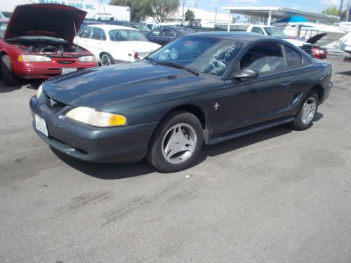 1998 ford mustang, no reserve