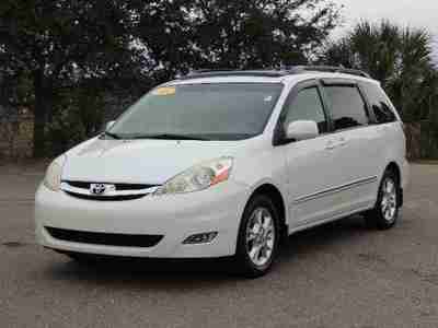 2006 Toyota Sienna XLE Limited  3.3L JBL AM/FM 6-CD Navi DVD 7 Passenger, image 2