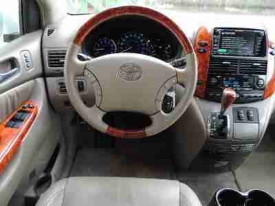 2006 Toyota Sienna XLE Limited  3.3L JBL AM/FM 6-CD Navi DVD 7 Passenger, image 12