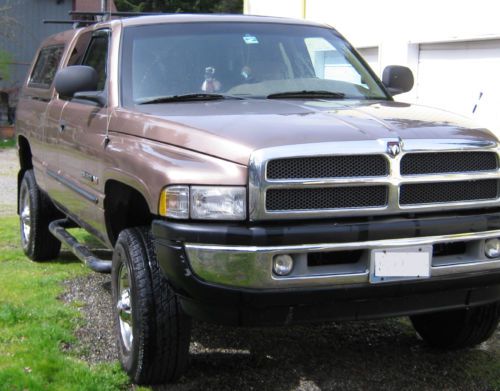 2001 dodge ram 2500 v10 4wd laramie slt extended cab 4dr truck