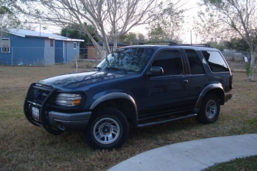 Ford explorer sport