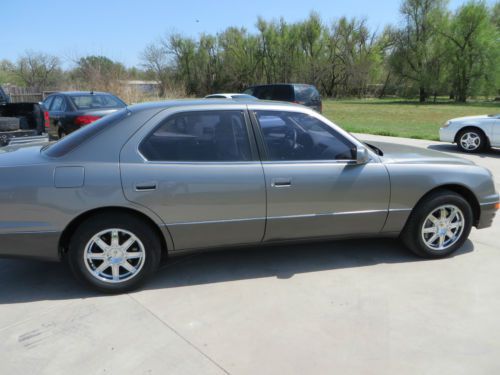 1997 lexus ls400 base sedan 4-door 4.0l coach edition