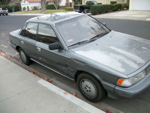 1987 toyota camry le sedan 4-door 2.0l