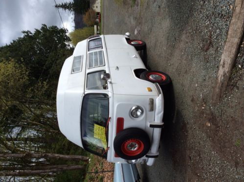 1972 volkswagen hi-top camper bus