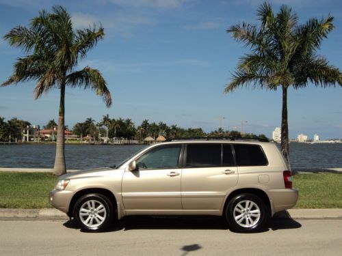 2006 toyota highlander hybrid non smoker 3ed row clean accident free no reserve!