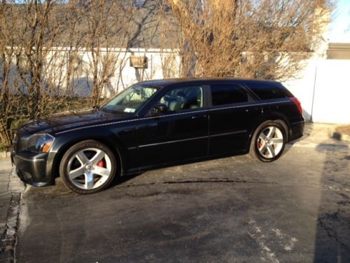 2006 dodge magnum srt 8