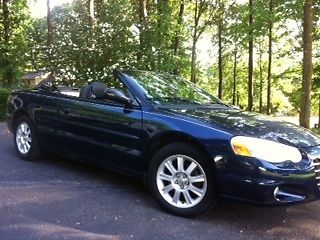 2005 chrysler sebring touring convertible 2-door 2.7l