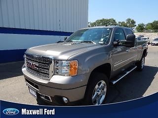 13 2500hd crew cab denali 4x4 z71, 6.6l diesel, navi, sunroof, clean!