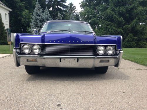 1966 Lincoln Continental LEHMANN PETERSON LIMO!! VERY STUNNING!! DRIVE IT HOME!!, image 2