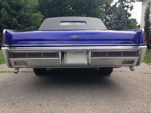 1966 Lincoln Continental LEHMANN PETERSON LIMO!! VERY STUNNING!! DRIVE IT HOME!!, image 7