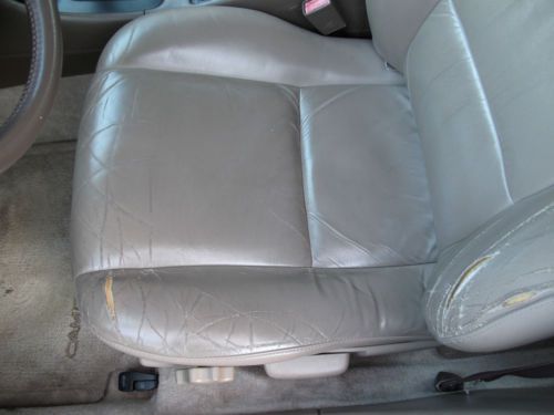 1999 Toyota Camry LE Sedan 4-Door 3.0L 6 Cylinder Leather 1 Owner No Reserve, image 12