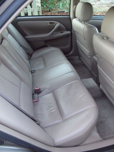 1999 Toyota Camry LE Sedan 4-Door 3.0L 6 Cylinder Leather 1 Owner No Reserve, image 14