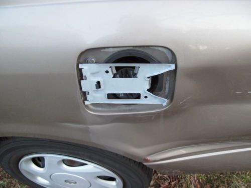 1999 Toyota Camry LE Sedan 4-Door 3.0L 6 Cylinder Leather 1 Owner No Reserve, image 17