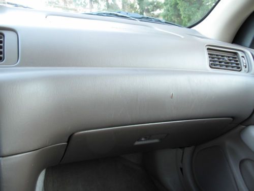 1999 Toyota Camry LE Sedan 4-Door 3.0L 6 Cylinder Leather 1 Owner No Reserve, image 19