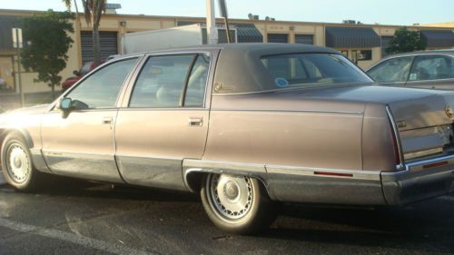 1993 cadillac fleetwood brougham sedan 4-door 5.7l  florida