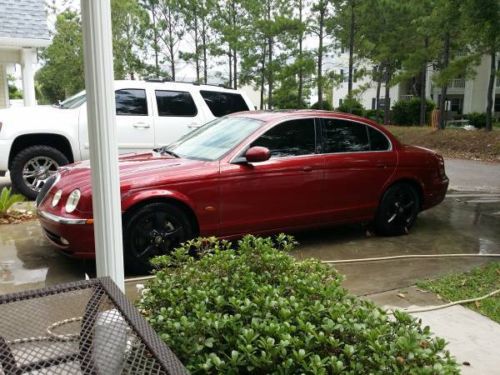 2003 jaguar s-type beautiful!! 69,000 original miles !!!  runs great