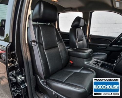 LTZ diesel 6.6L 4x4 chrome wheels tow hitch leather remote start Duramax 4WD, image 18