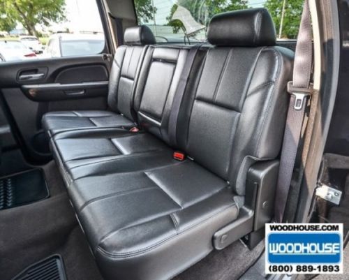 LTZ diesel 6.6L 4x4 chrome wheels tow hitch leather remote start Duramax 4WD, image 23