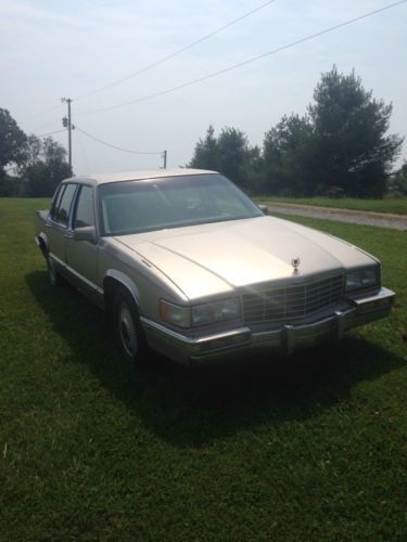 1993 cadillac deville sedan v8 fwd leather 84k miles nice!!!