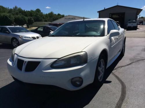 2005 pontiac grand prix base