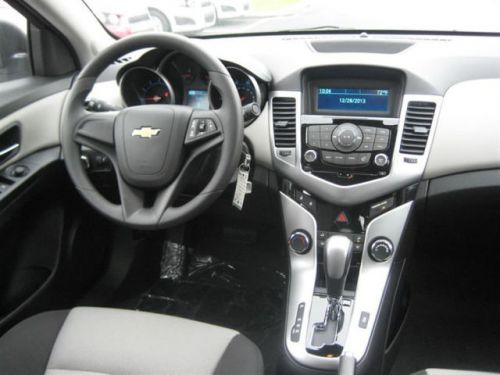 2014 Chevrolet Cruze LS, US $18,978.00, image 4