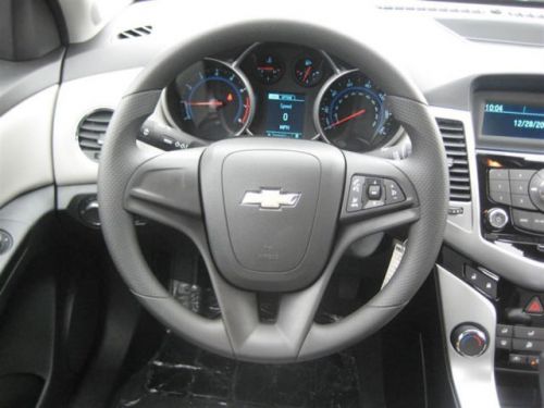 2014 Chevrolet Cruze LS, US $18,978.00, image 5
