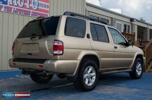 2004 nissan pathfinder se