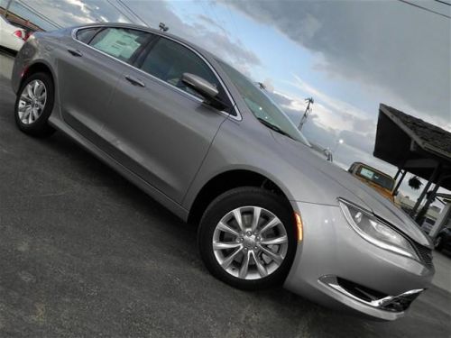 2015 chrysler 200 c