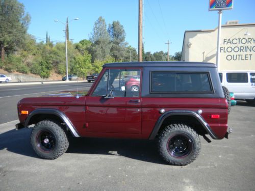 1974 ford bronco 302 v-8 automatic restored