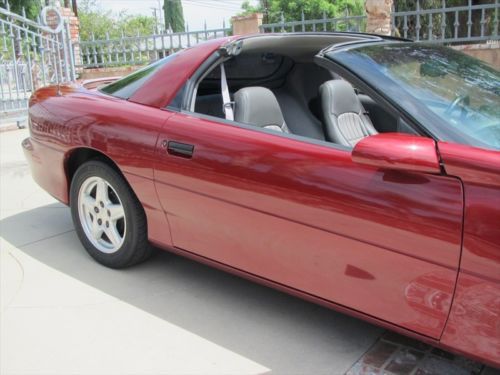 1995 One owner Chevy Camaro T-Tops Auto with Low 40K.Original Miles Must see!, US $4,999.99, image 8