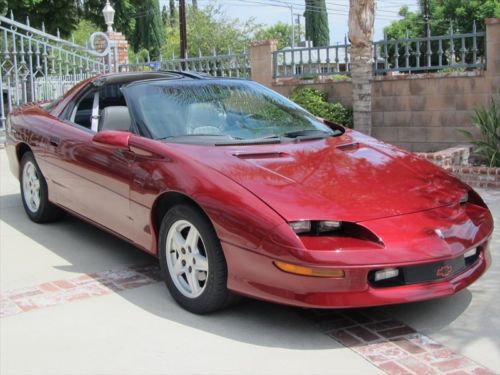 1995 One owner Chevy Camaro T-Tops Auto with Low 40K.Original Miles Must see!, US $4,999.99, image 9