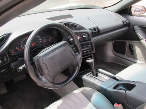 1995 One owner Chevy Camaro T-Tops Auto with Low 40K.Original Miles Must see!, US $4,999.99, image 21