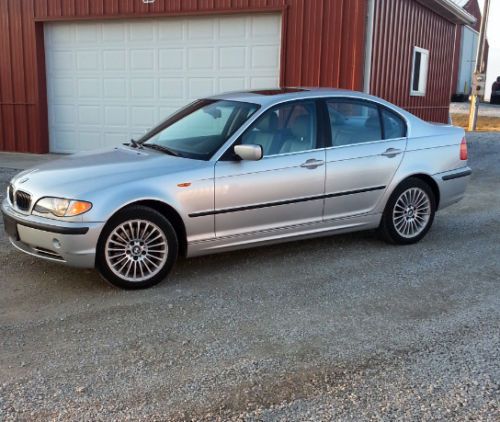 2003 bmw 330xi all wheel drive sedan