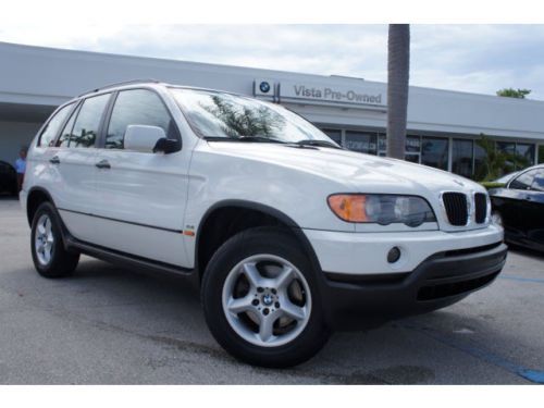 2002 bmw x5 3.0i! we finance