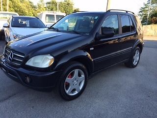 2000 Mercedes-Benz ML55 AMG 4MATIC Black w Black Leather Navigation 4x4 Sunroof, image 2