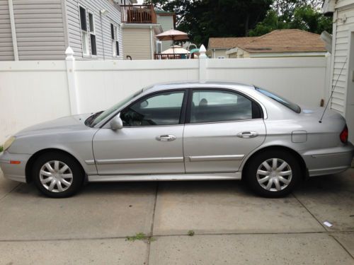 2002 hyundai sonata base sedan 4-door 2.4l