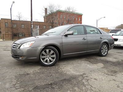 Gray on black touring,188k hwy miles,moonroof,leather,aloy,off lease,loaded,nice
