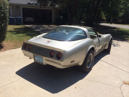 1982 Chevrolet Corvette Collector's Edition Hatchback 2-Door 5.7L, US $14,000.00, image 4
