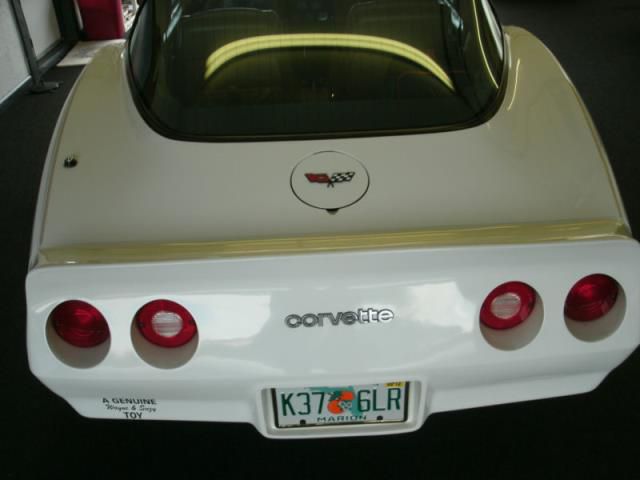 Chevrolet corvette coupe