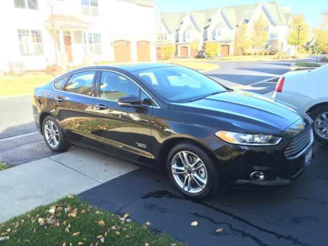 Ford fusion energi titanium sedan 4-door