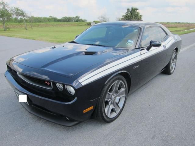 Dodge: challenger r/t classic