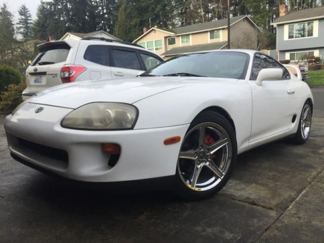 Toyota: supra base hatchback 2-door