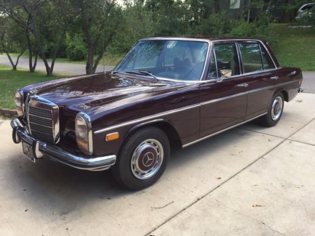 1973 mercedes-benz 200-series