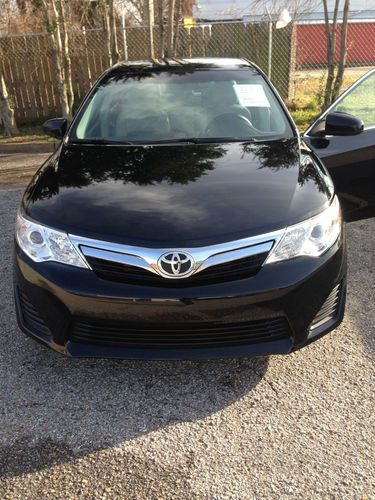 2012 toyota camry le sedan 4-door 2.5l