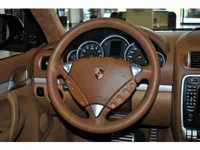 $92K+ PLUS MSRP *1 CALIFORNIA OWNER* MINT, US $49,980.00, image 17